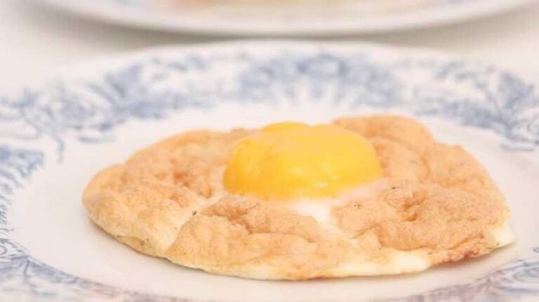 Avec quoi accompagner des oeufs au plat