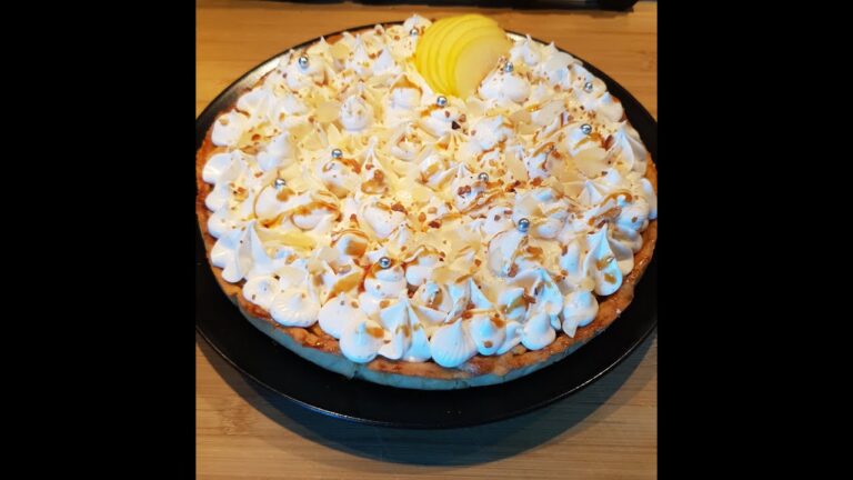 Charlotte pomme caramel beurre sal&eacute;