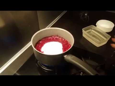 Insert fruit rouge avec coulis