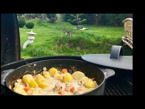 Saut&eacute; de porc au cidre et cr&egrave;me fra&icirc;che
