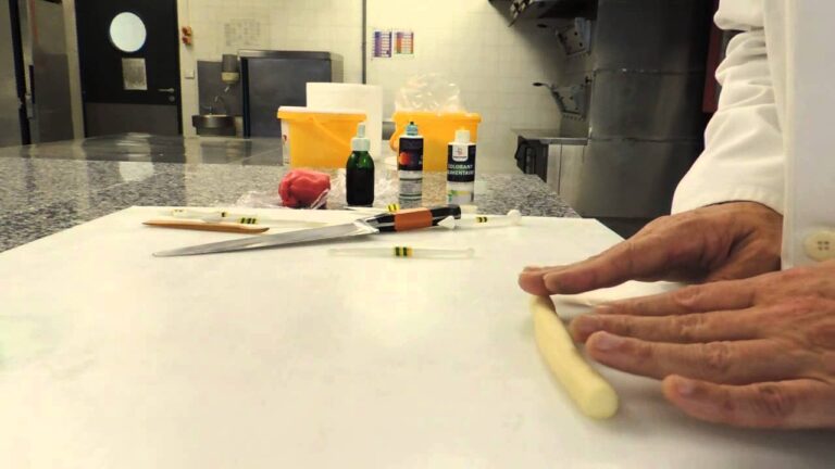 Comment colorer la pate d amande