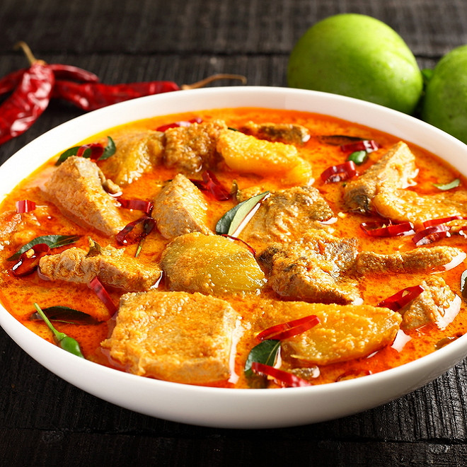 Cabillaud au lait de coco et curry au four