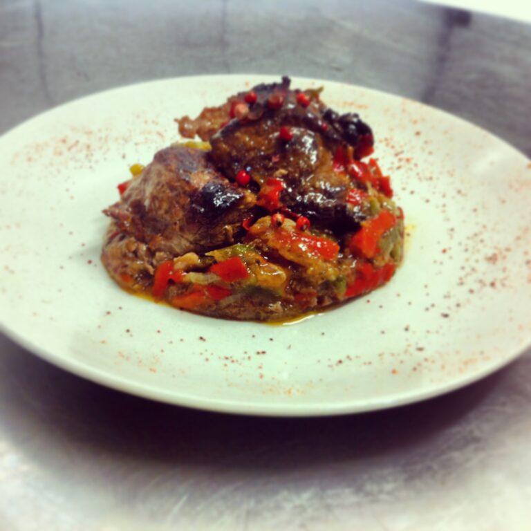 Joue de porc &agrave; la catalane